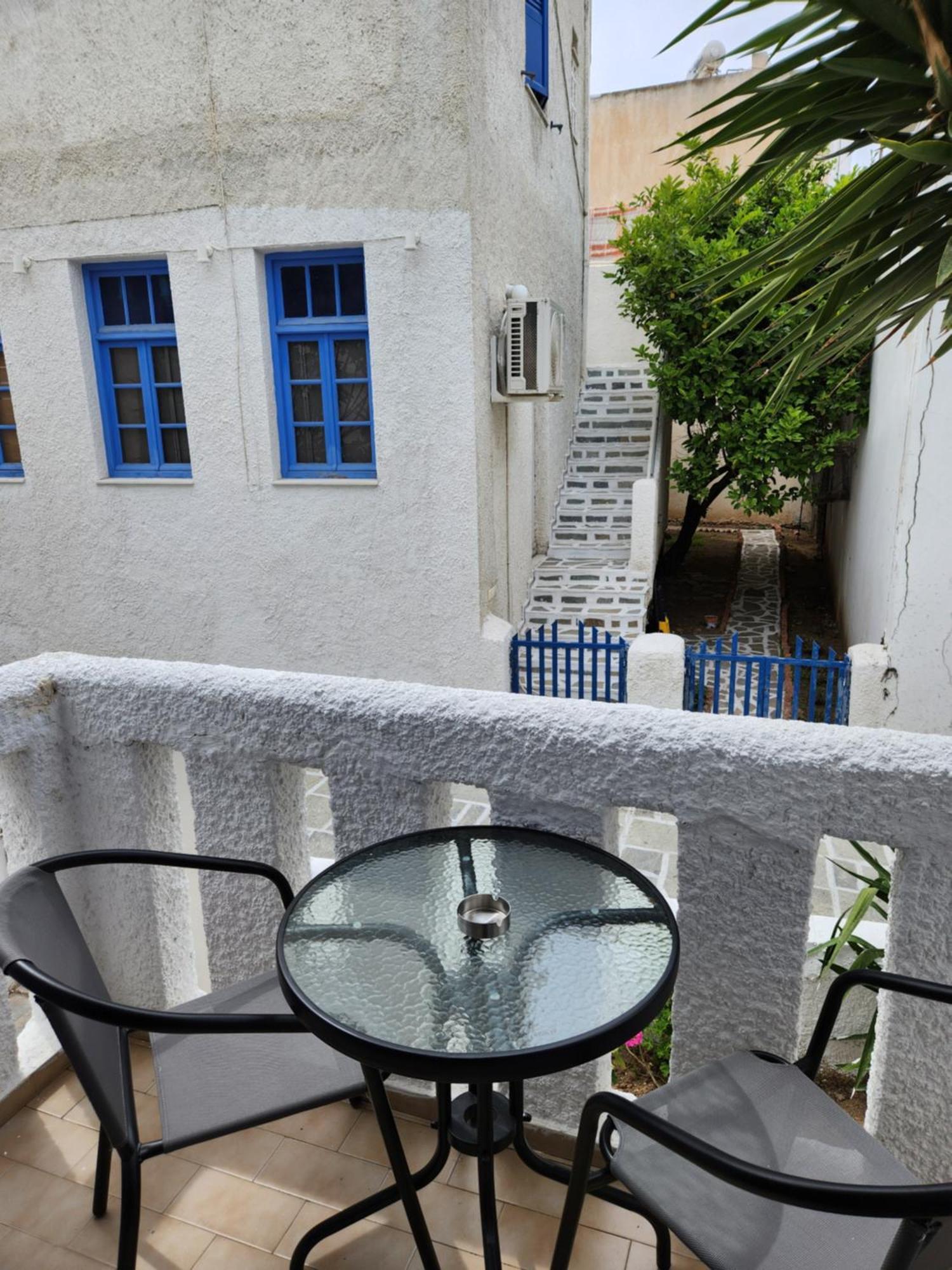 Eleios Hotel Serifos Livadi  ภายนอก รูปภาพ